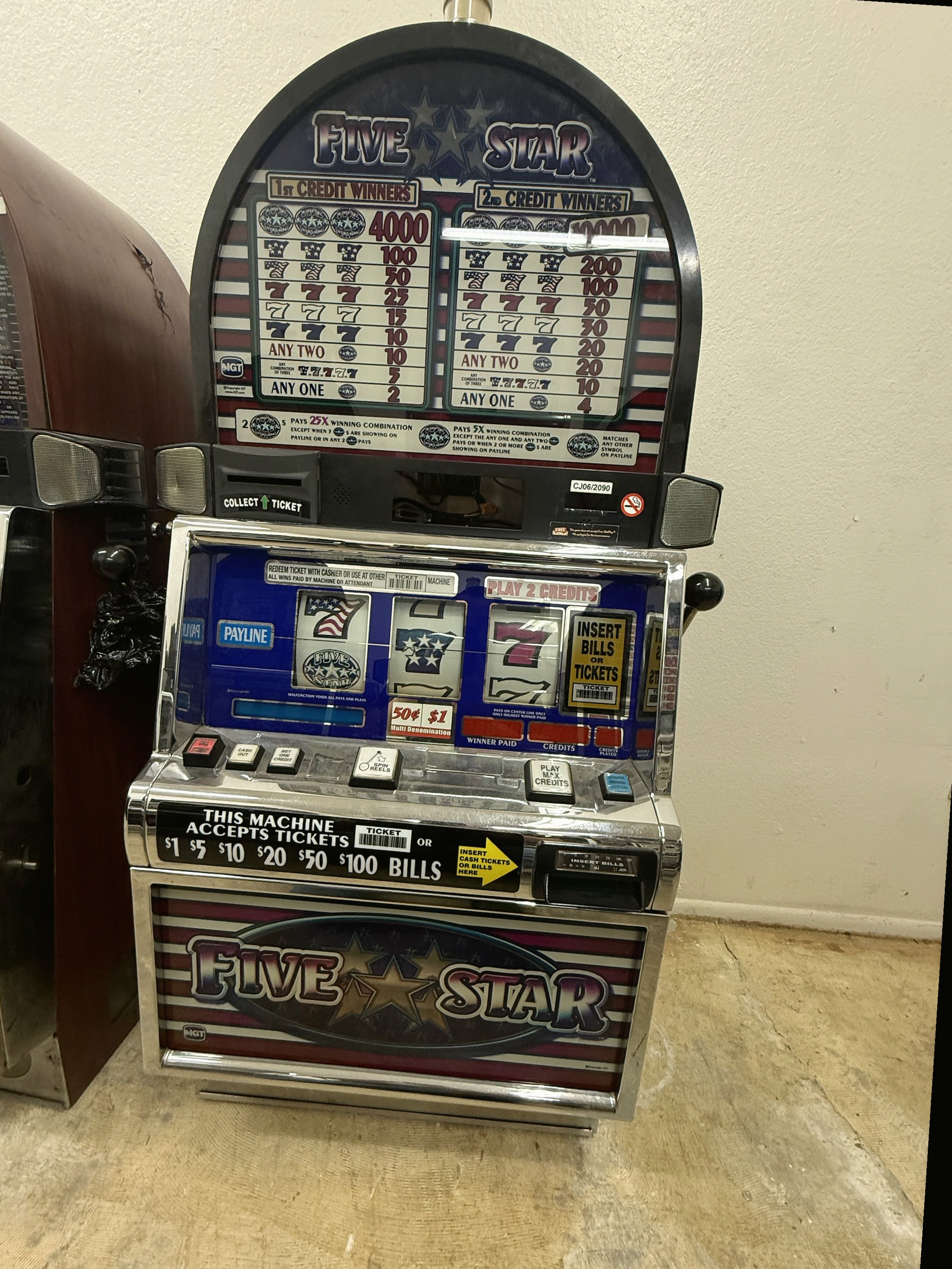 IGT Reel Spinner Five Star